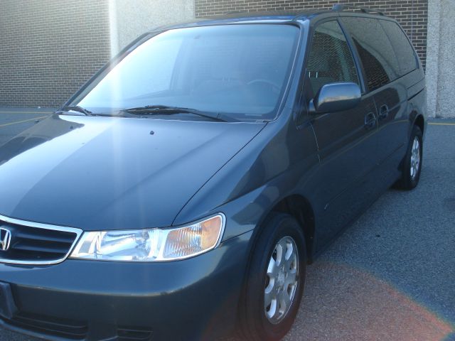 Honda Odyssey 2004 photo 11