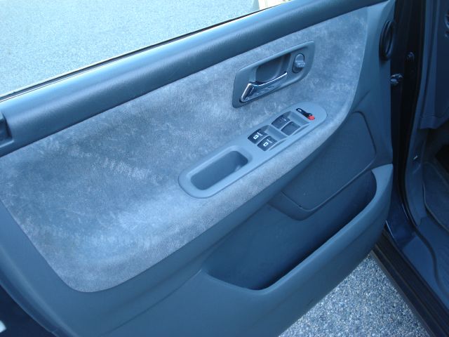 Honda Odyssey 2004 photo 12