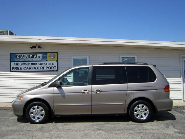 Honda Odyssey 2004 photo 1