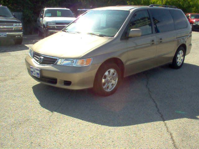 Honda Odyssey 2004 photo 1