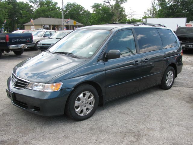 Honda Odyssey 2004 photo 0