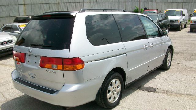 Honda Odyssey 2004 photo 22