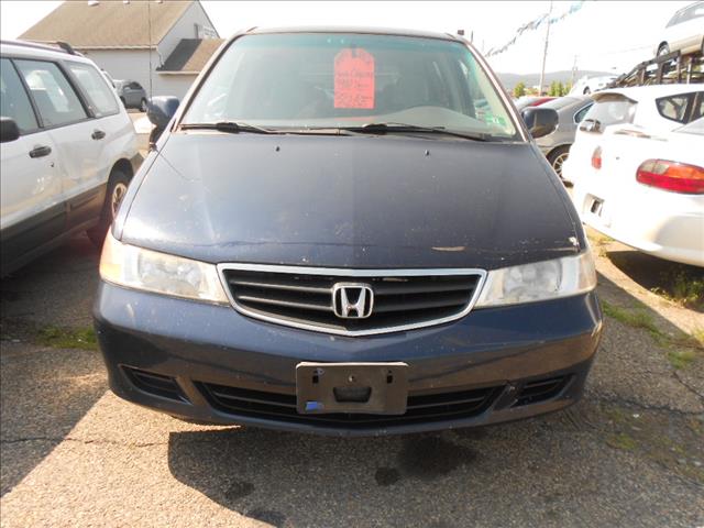 Honda Odyssey 2004 photo 3