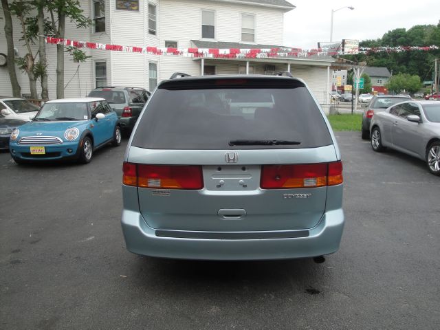 Honda Odyssey 2004 photo 27