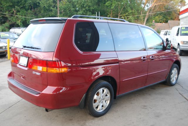 Honda Odyssey 2004 photo 4