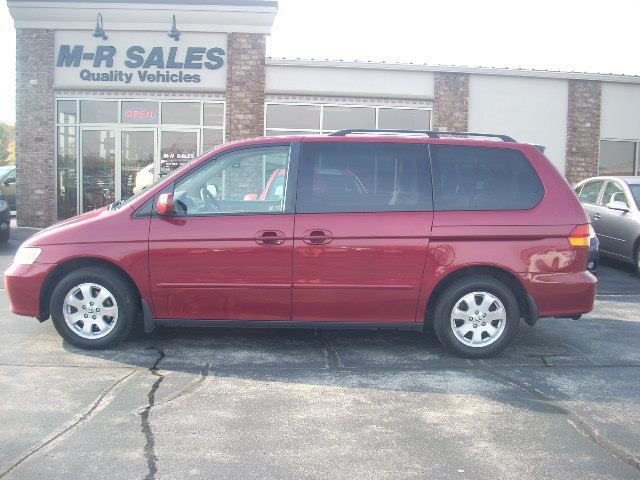 Honda Odyssey 2004 photo 2