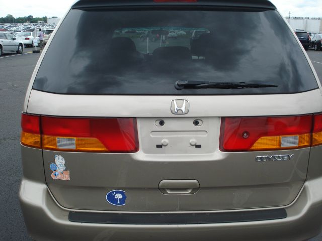 Honda Odyssey 2004 photo 11