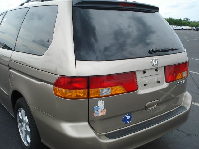 Honda Odyssey 2004 photo 5