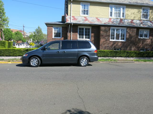 Honda Odyssey 2004 photo 5