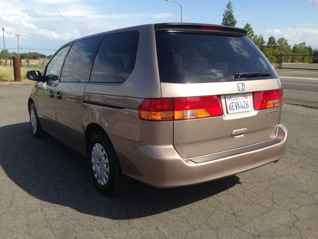 Honda Odyssey 2004 photo 10