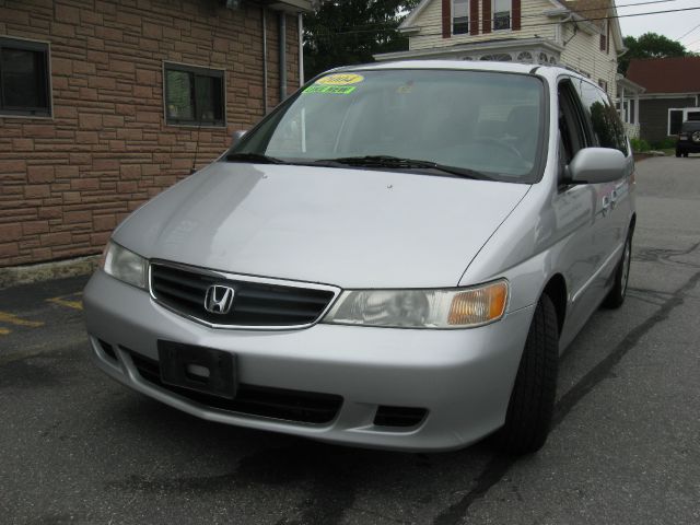 Honda Odyssey 2004 photo 4