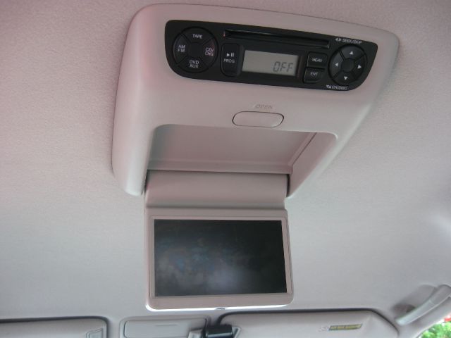 Honda Odyssey 2004 photo 6