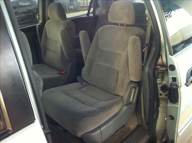 Honda Odyssey 2004 photo 1