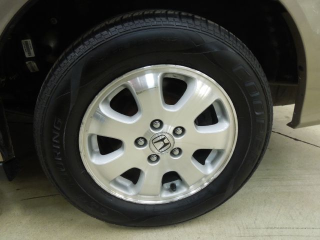 Honda Odyssey 2004 photo 4