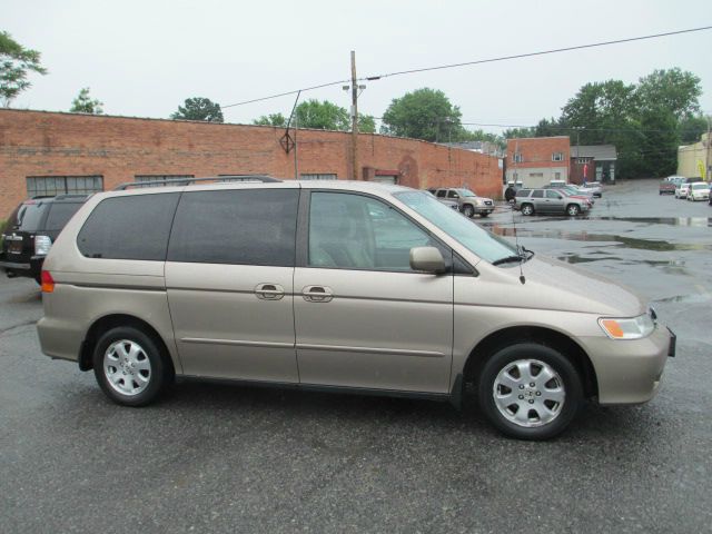 Honda Odyssey 2004 photo 8