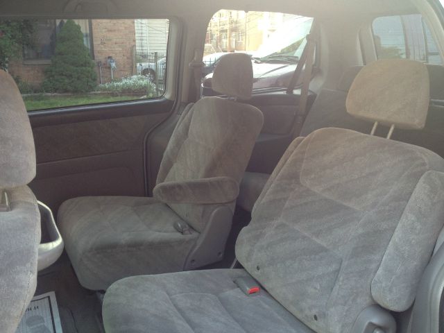 Honda Odyssey 2004 photo 1