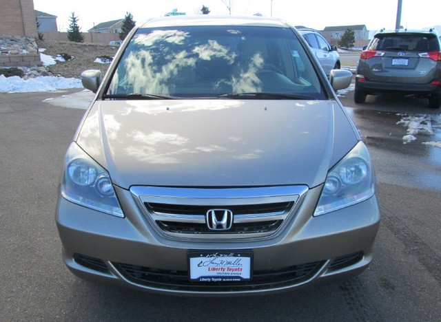 Honda Odyssey 2005 photo 1