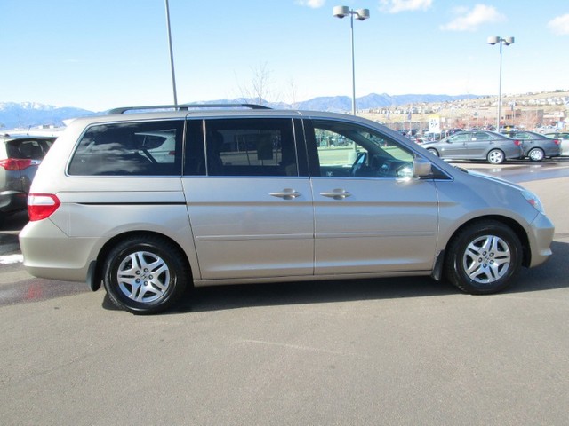 Honda Odyssey 2005 photo 4