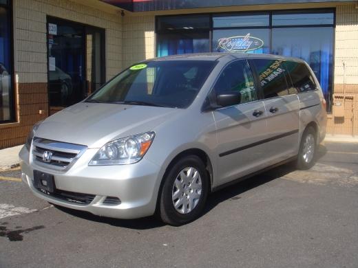 Honda Odyssey 2005 photo 1
