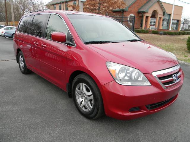 Honda Odyssey 2005 photo 1
