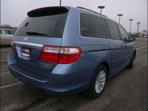 Honda Odyssey 2005 photo 4