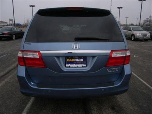 Honda Odyssey 2005 photo 5