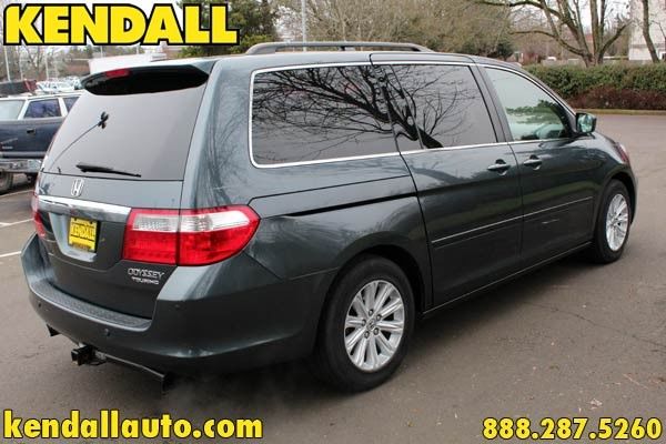 Honda Odyssey 2005 photo 4