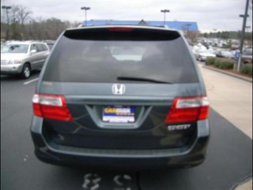 Honda Odyssey 2005 photo 4