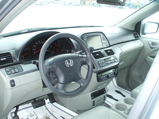 Honda Odyssey 2005 photo 1