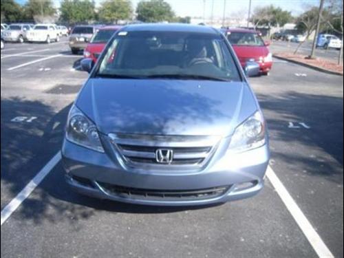 Honda Odyssey 2005 photo 1