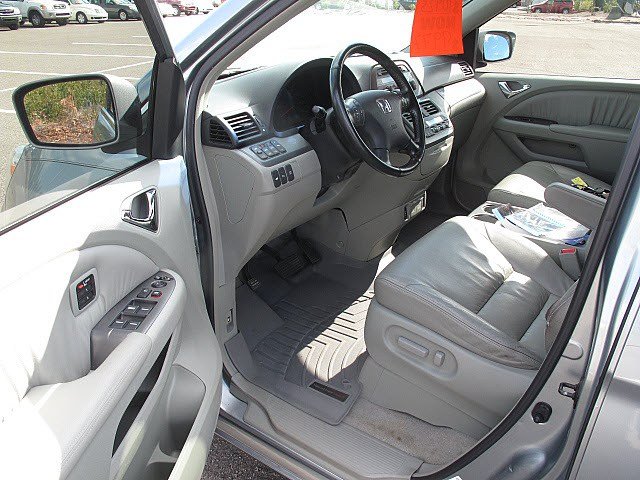 Honda Odyssey 2005 photo 1