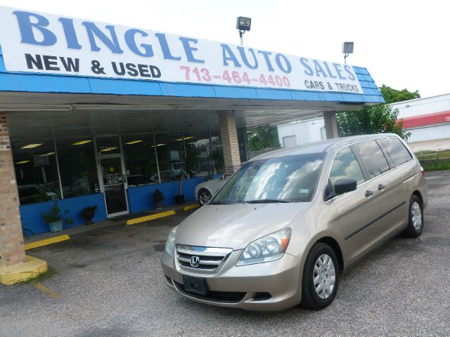 Honda Odyssey 2005 photo 1