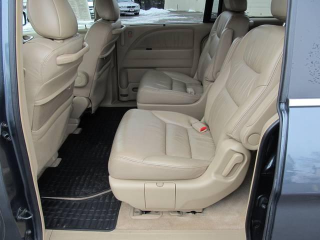 Honda Odyssey 2005 photo 4