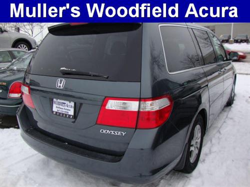 Honda Odyssey 2005 photo 1