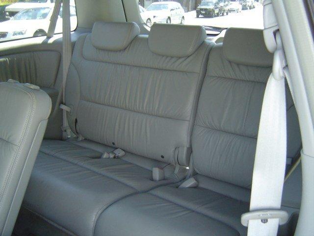Honda Odyssey 2005 photo 5