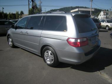 Honda Odyssey 2005 photo 1