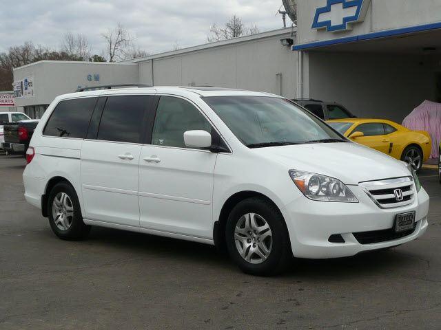 Honda Odyssey 2005 photo 1