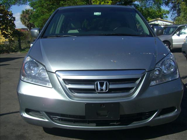 Honda Odyssey LS 2WD MiniVan