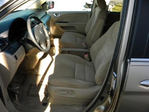 Honda Odyssey 2005 photo 4