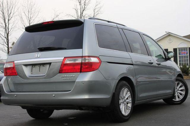 Honda Odyssey 2005 photo 5