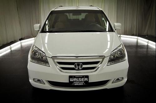 Honda Odyssey 2005 photo 1