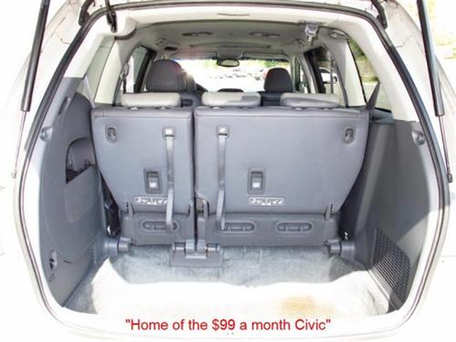 Honda Odyssey 2005 photo 3