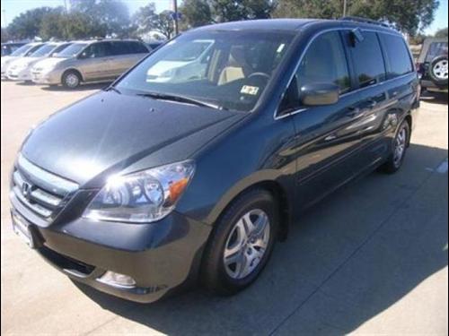 Honda Odyssey 2005 photo 1