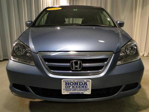 Honda Odyssey 2005 photo 4