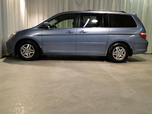 Honda Odyssey 2005 photo 5