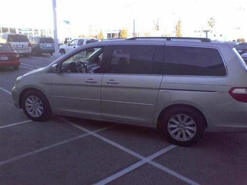 Honda Odyssey 2005 photo 2