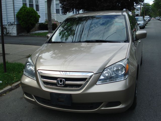 Honda Odyssey 2005 photo 4