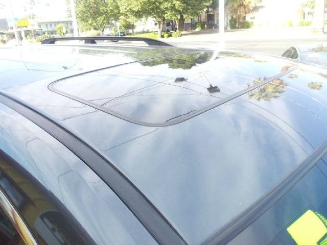 Honda Odyssey 2005 photo 6