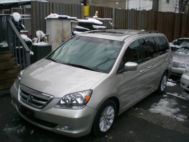 Honda Odyssey 2005 photo 5