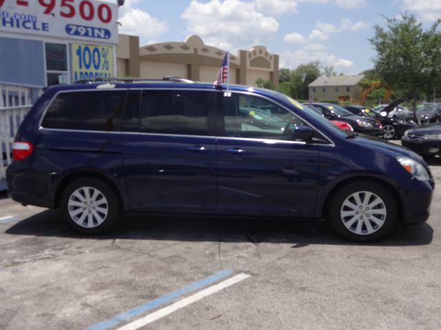 Honda Odyssey 2005 photo 1